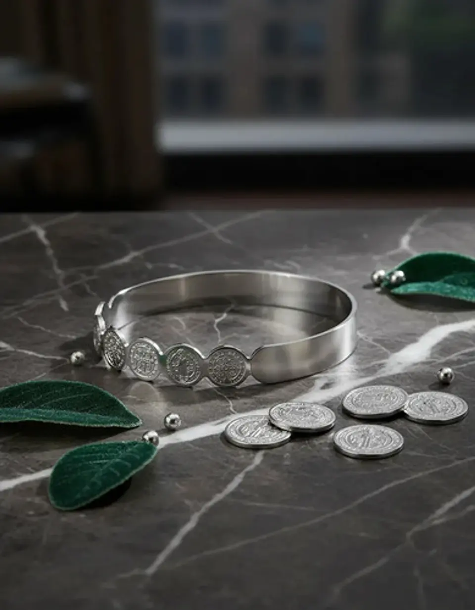 Brazalete De Acero Pulsera Para Mujer Medallas De San Benito 13