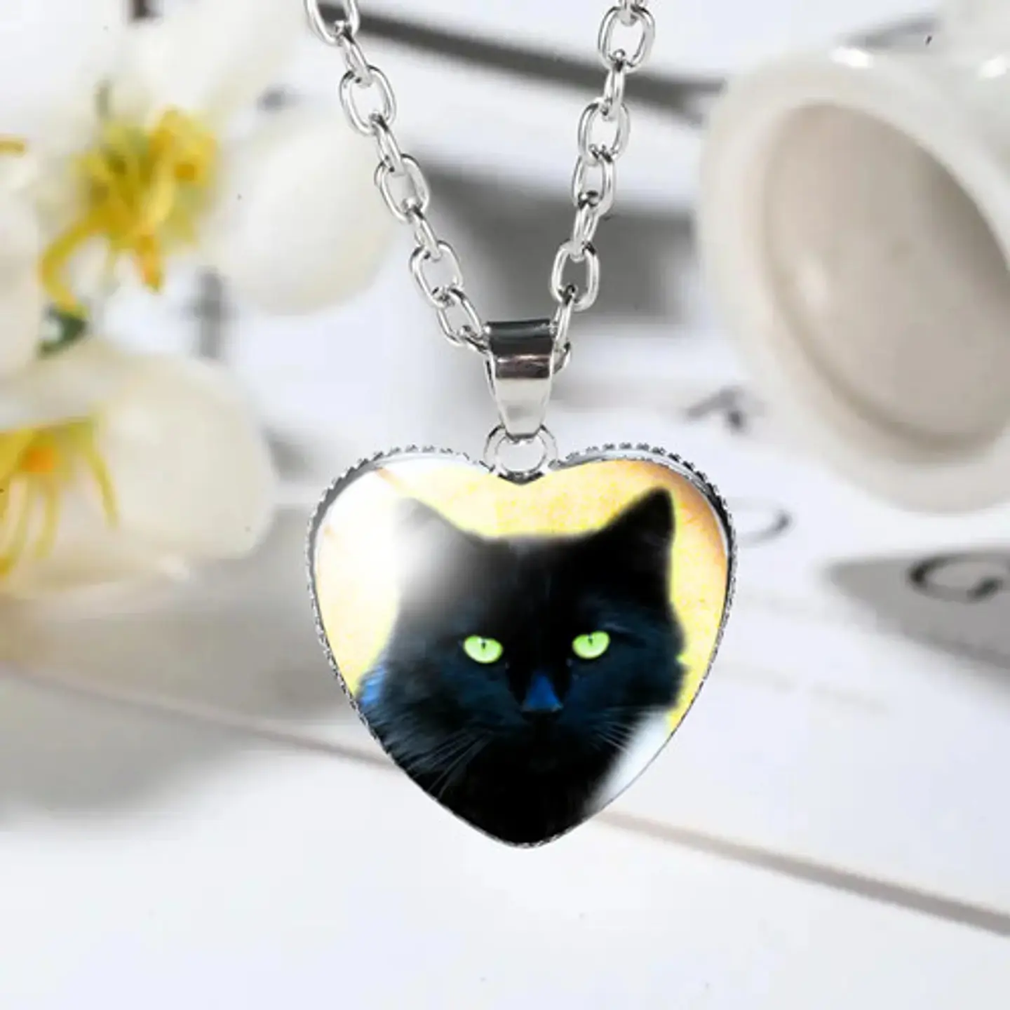 Collar Para Mujeres Dije Luna Cabujón Forma De Corazón Gato 10