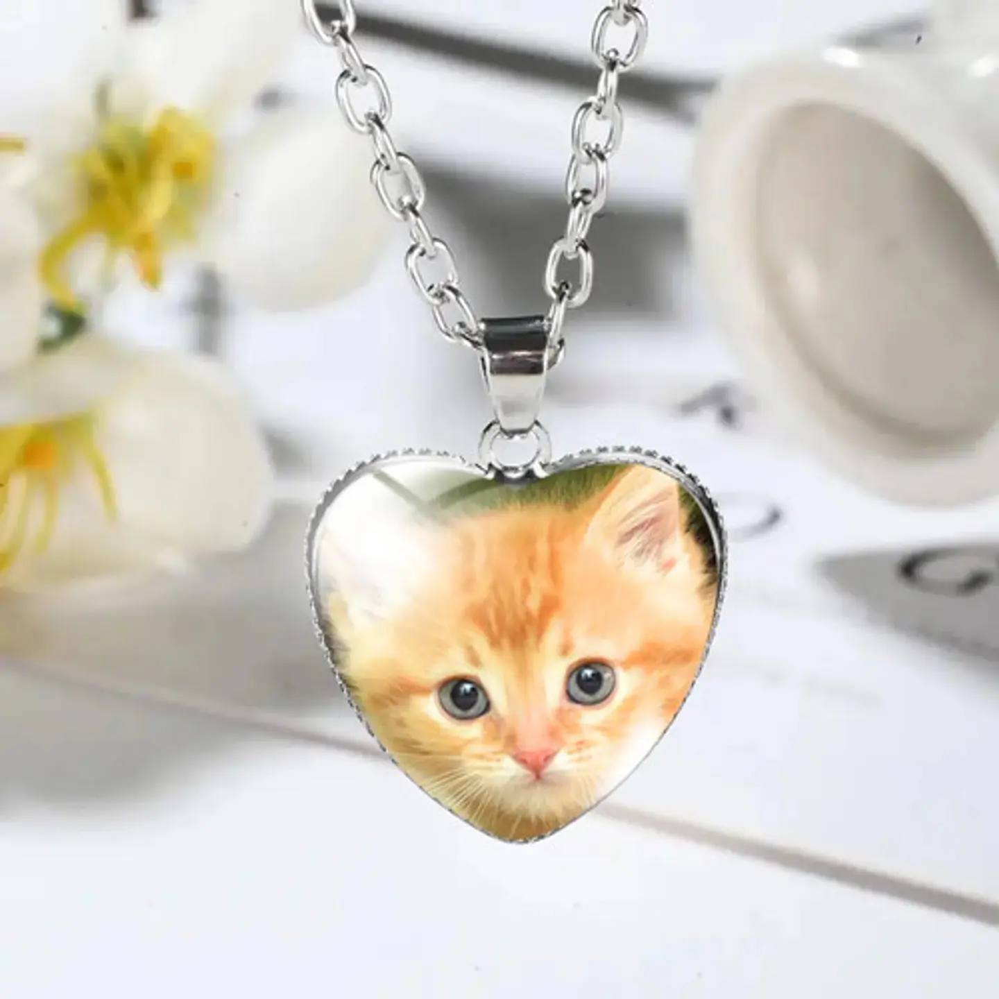Collar Para Mujeres Dije Luna Cabujón Forma De Corazón Gato 19