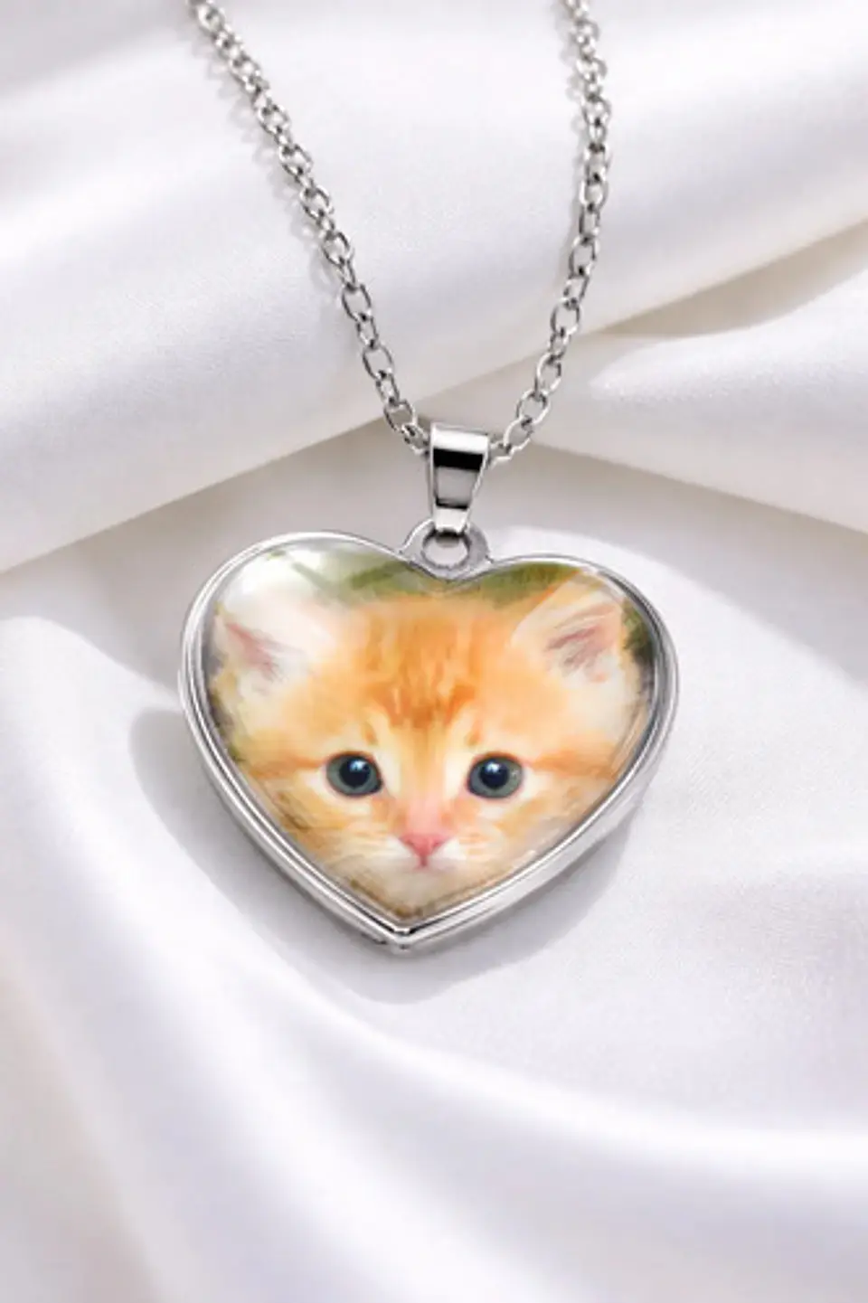 Collar Para Mujeres Dije Luna Cabujón Forma De Corazón Gato 20