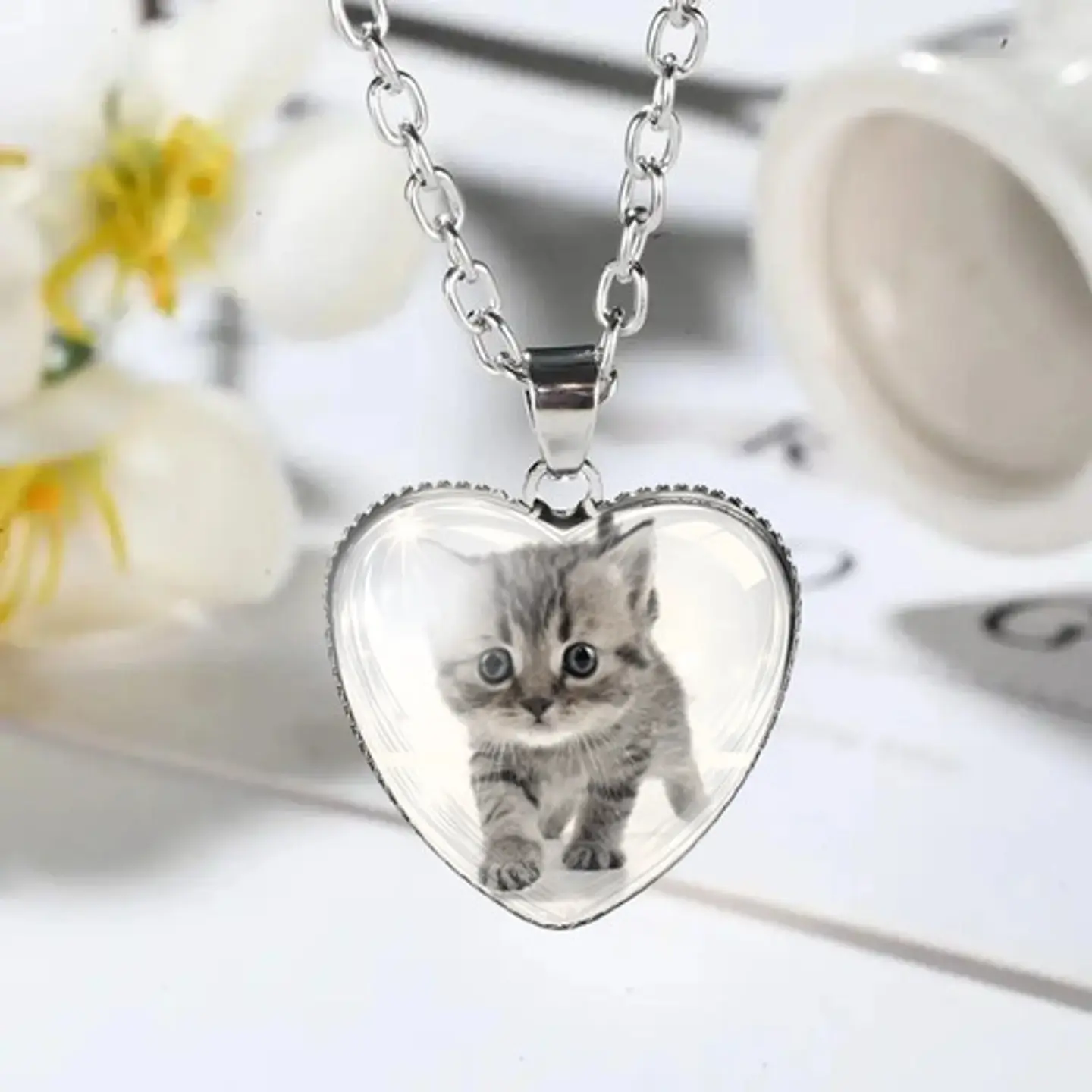 Collar Para Mujeres Dije Luna Cabujón Forma De Corazón Gato 27