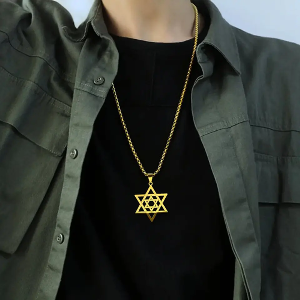 Collar Para Hombre Y Dije Estrella Hexagrama Judía Color Oro 3