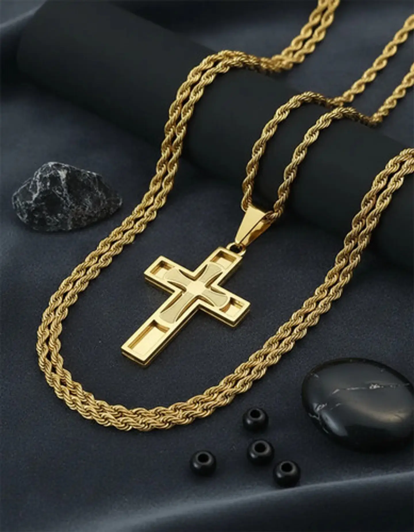 Collar De Acero Color Oro Para Hombres Dije Cruz Católica 3