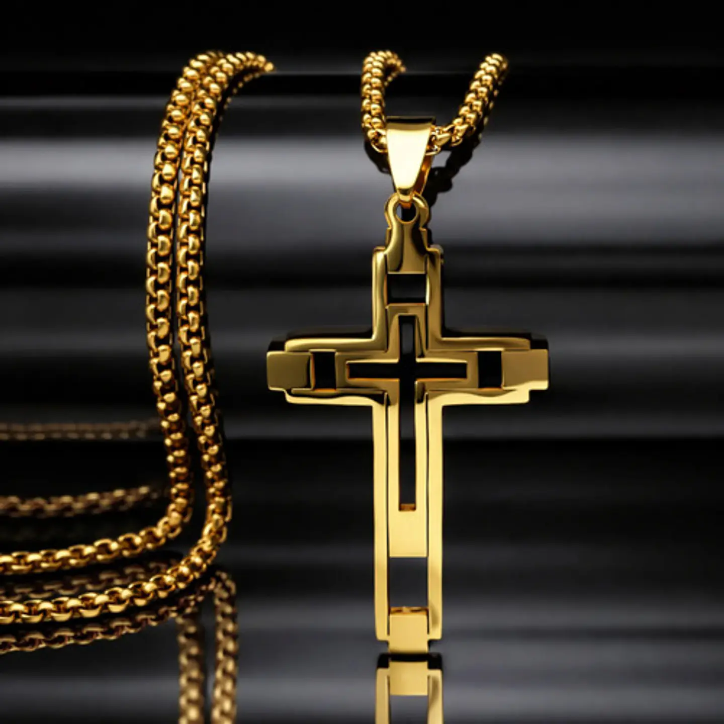 Collar De Acero Color Oro Para Hombre Dije Geometrico Cruz 7