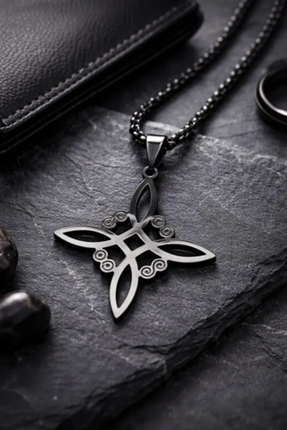 Collar De Acero Para Hombres Y Mujeres Dije Nudo Bruja Celta 11