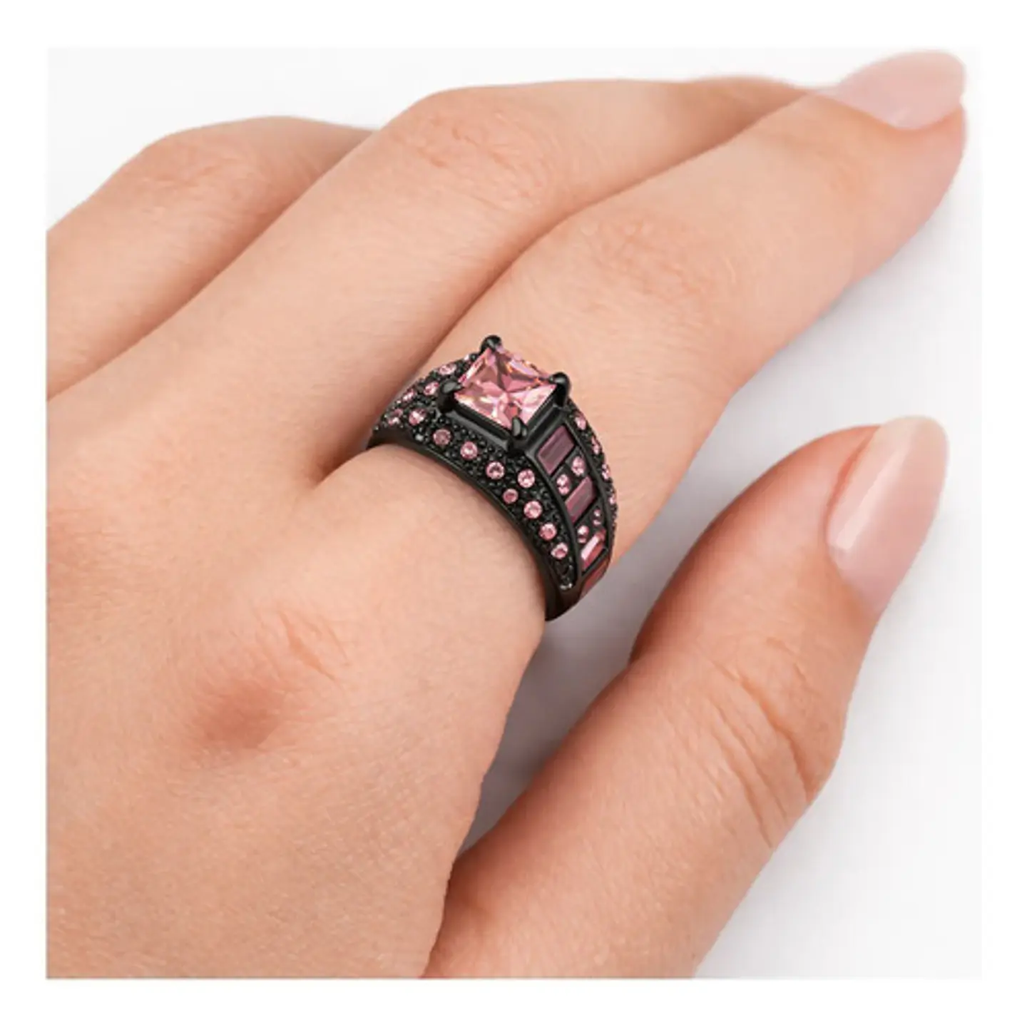 Anillo Negro Moderno Para Mujeres Con Piedras Lujo Elegante 4
