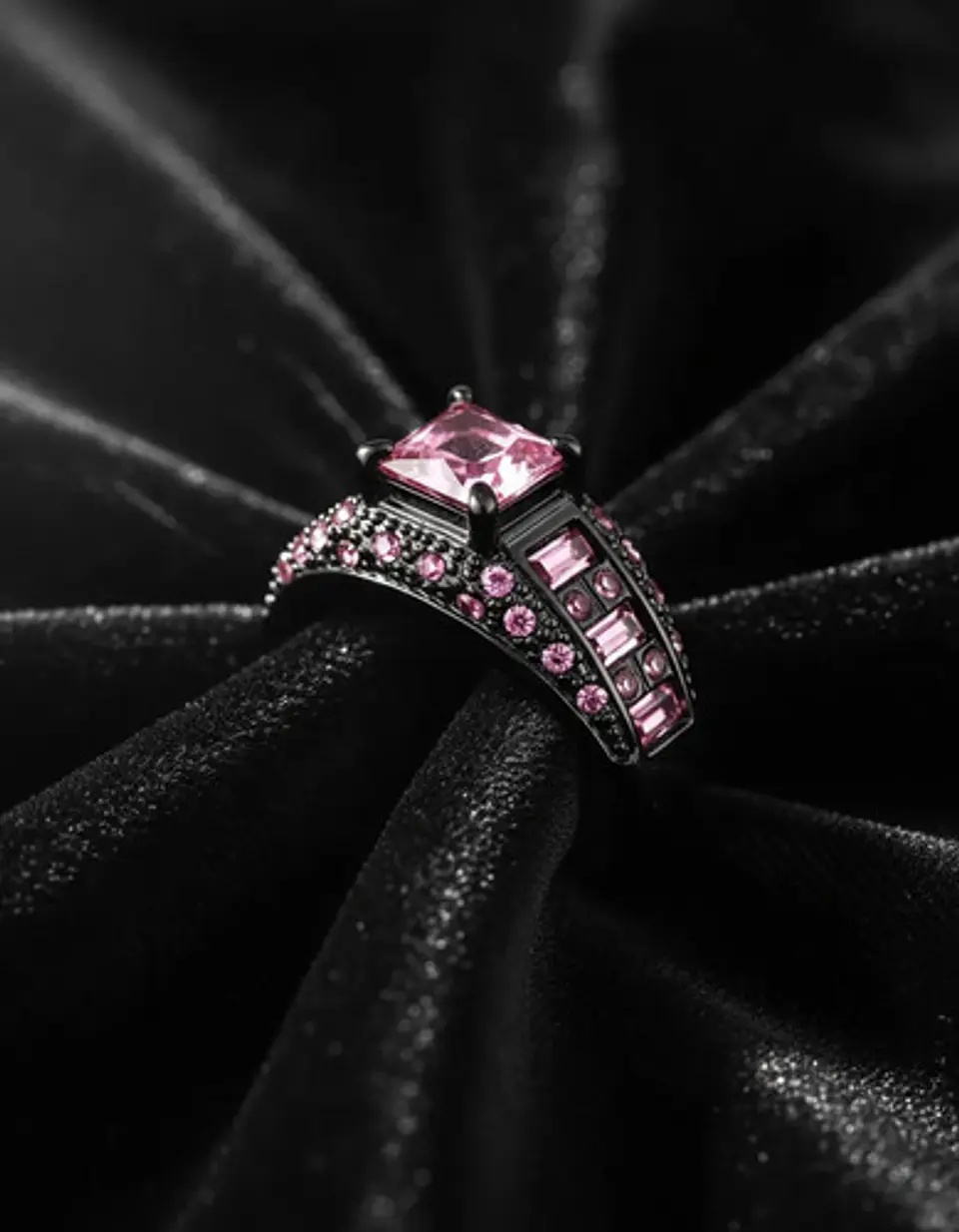 Anillo Negro Moderno Para Mujeres Con Piedras Lujo Elegante 8