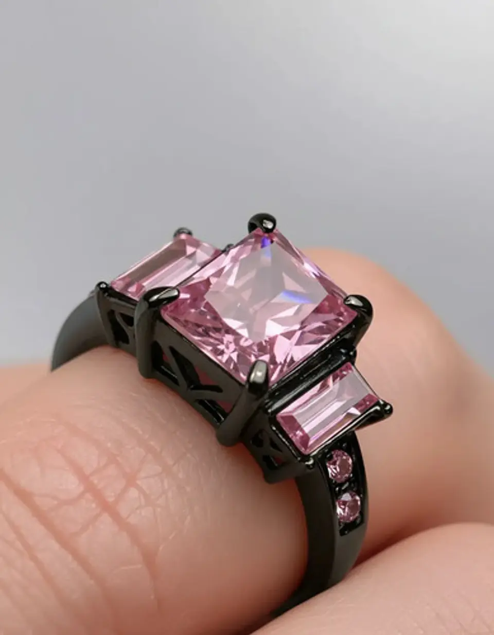 Anillo Para Mujeres Piedra Cz Rosa Corte Princesa Baguette 3