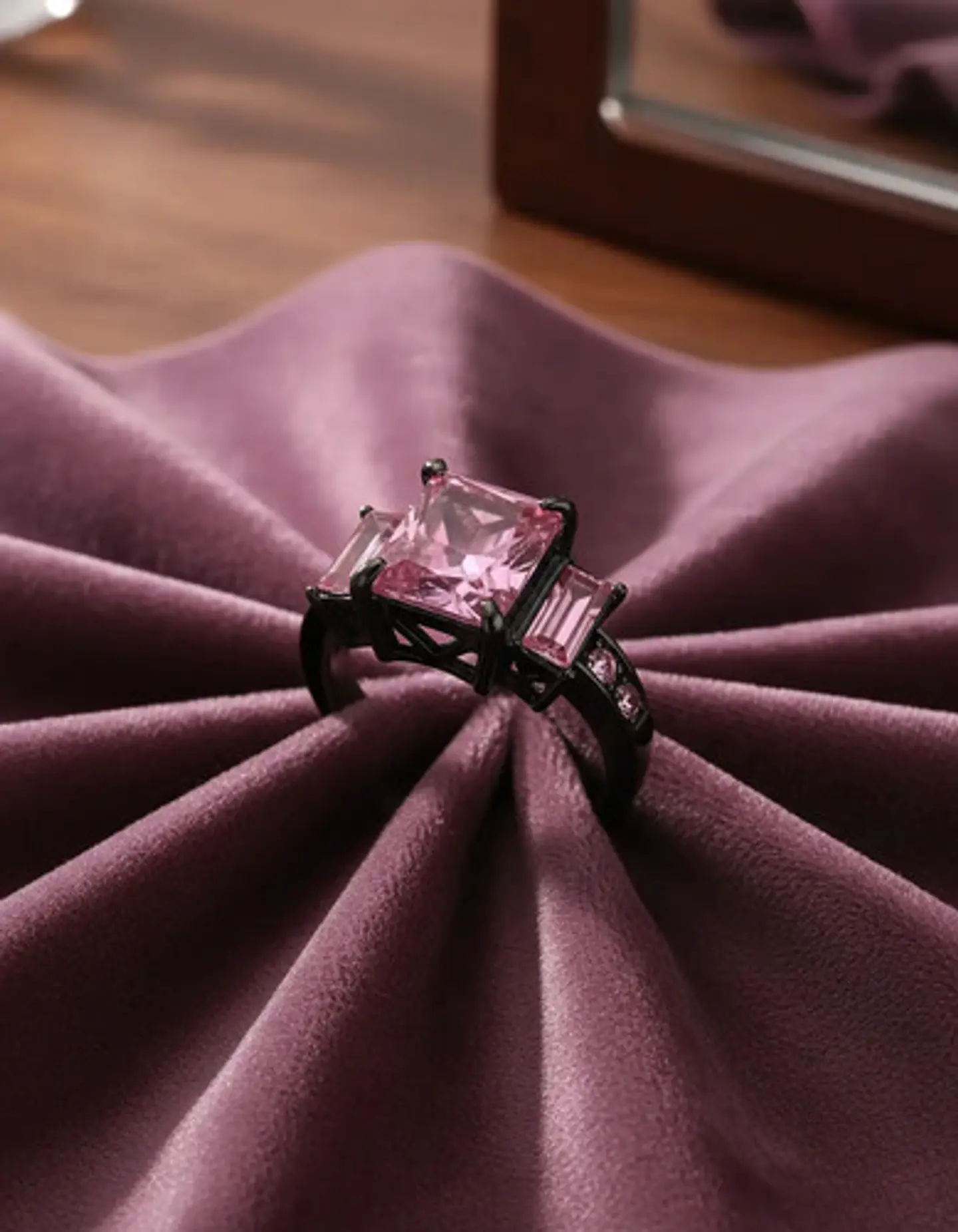 Anillo Para Mujeres Piedra Cz Rosa Corte Princesa Baguette 6