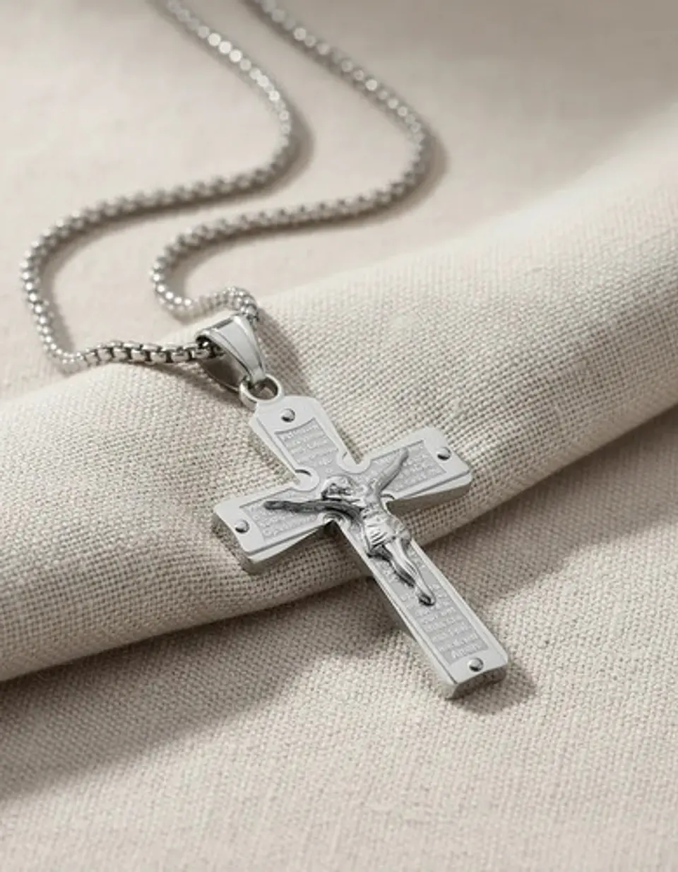 Collar De Acero Para Hombre Y Mujer Dije Cruz Cristo Grabado 14
