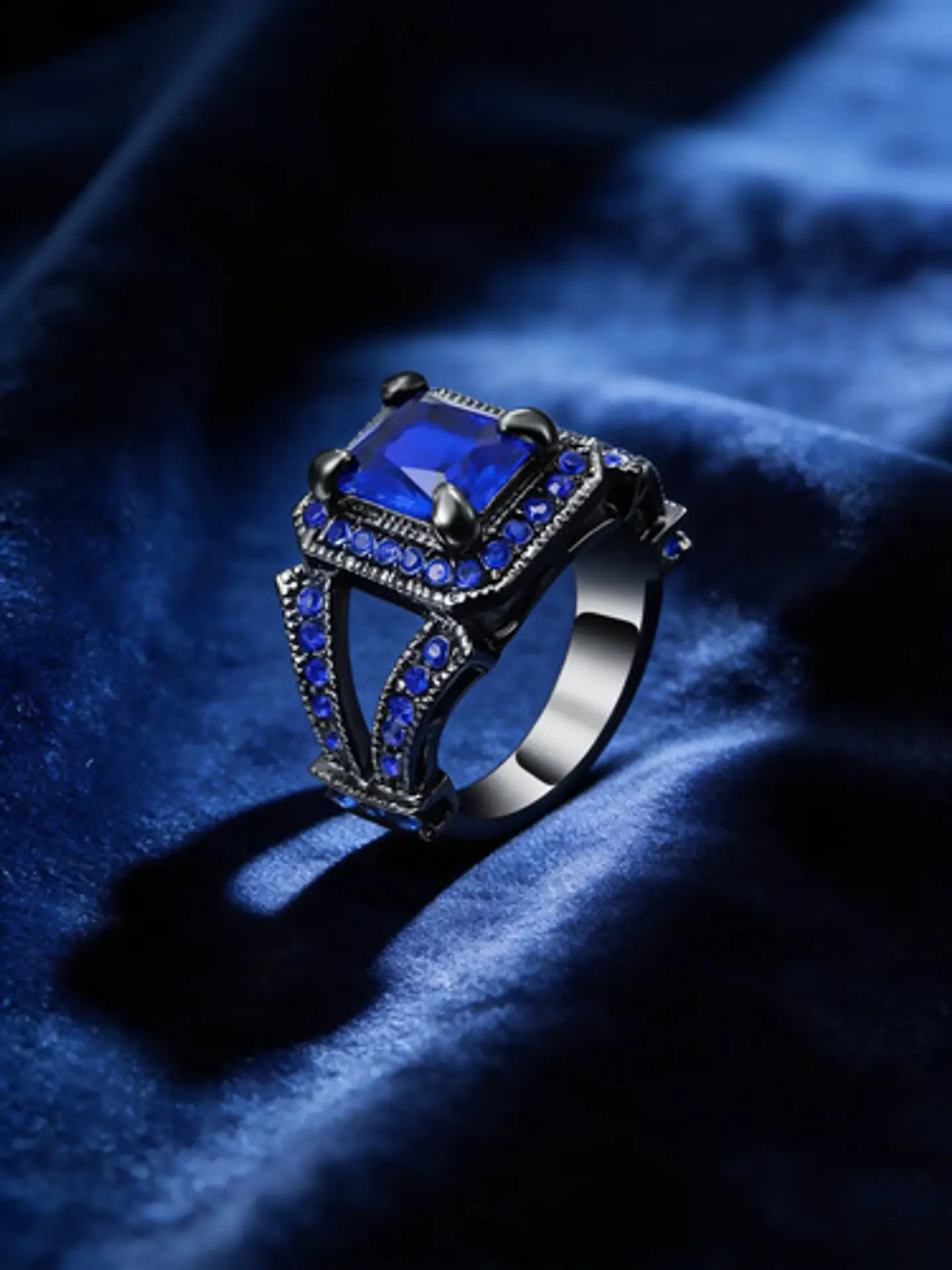 Anillo Moderno Negro Para Mujeres Geométrico Con Piedra Cz 4
