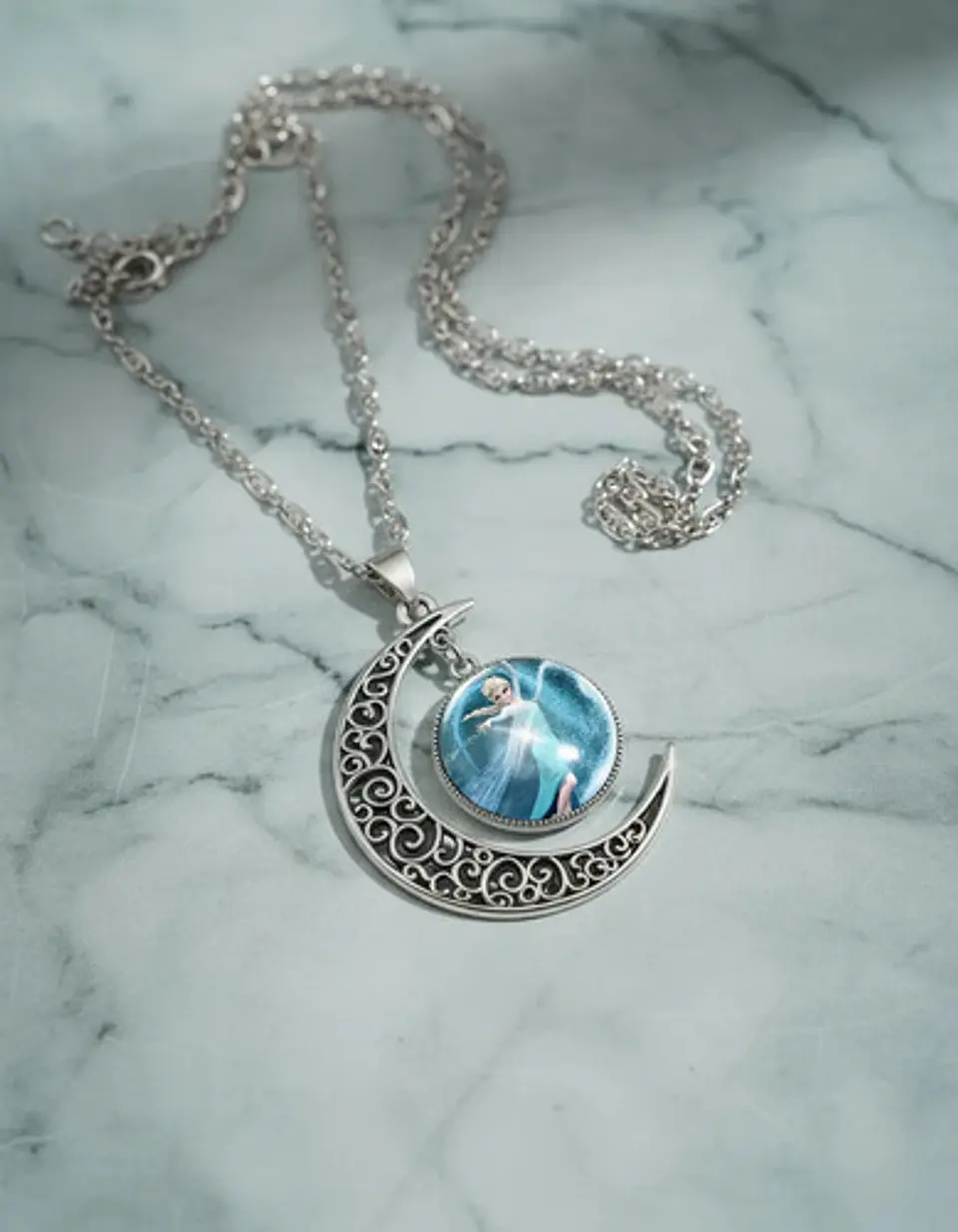 Collar Para Mujer Niñas Dije Luna Frozen Princesas Del Hielo 2