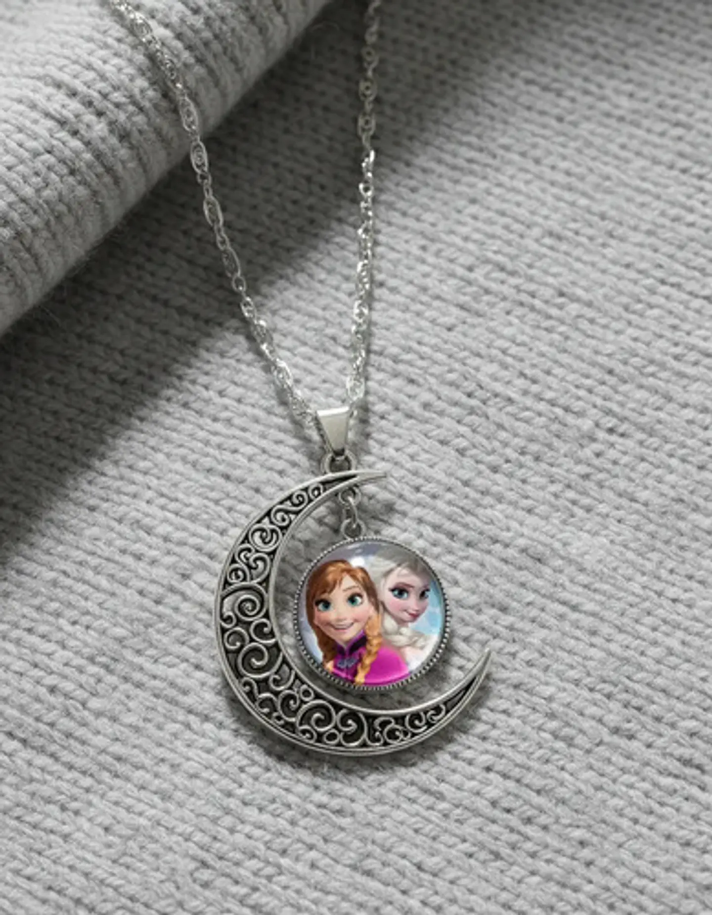 Collar Para Mujer Niñas Dije Luna Frozen Princesas Del Hielo 7