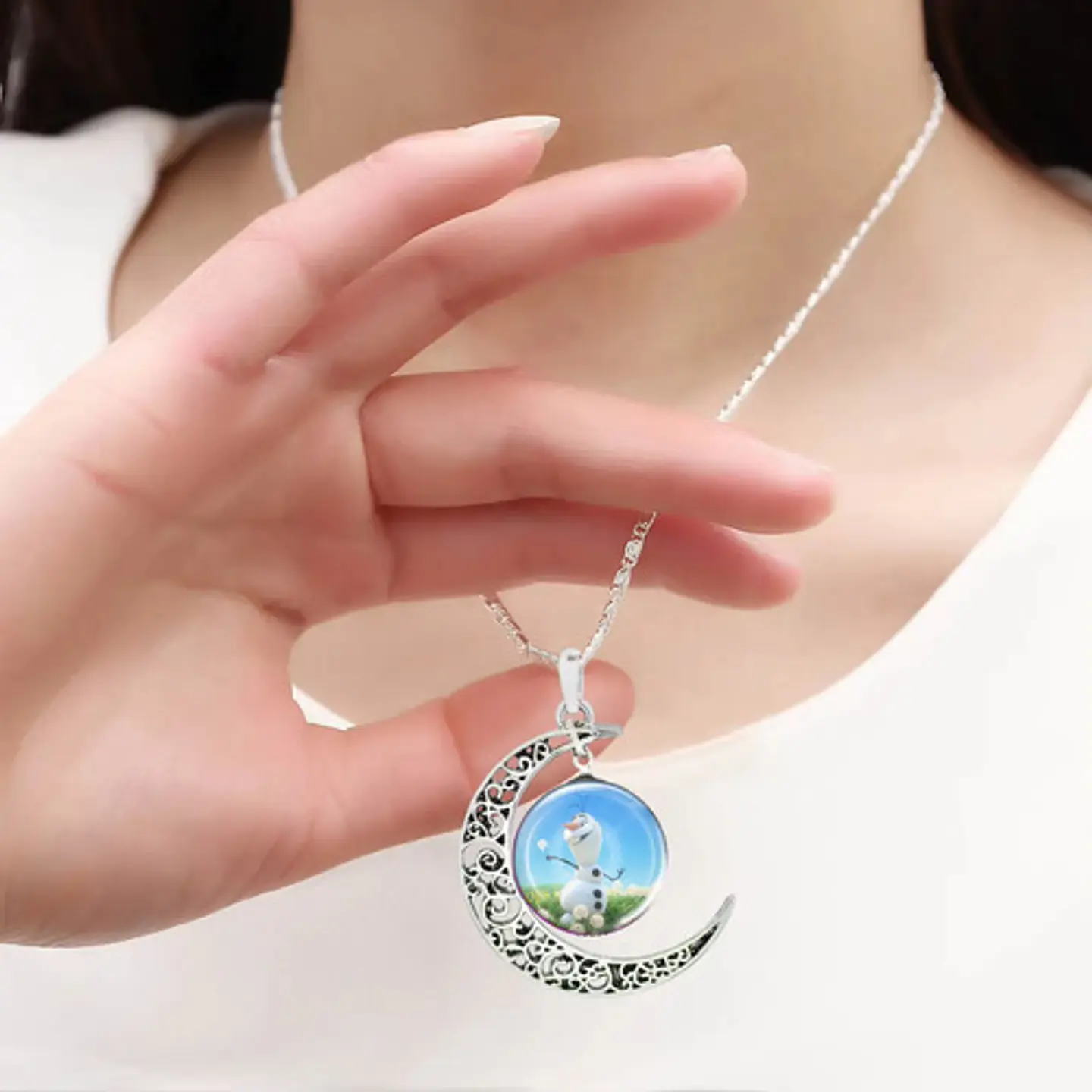 Collar Para Mujer Niñas Dije Luna Frozen Princesas Del Hielo 15