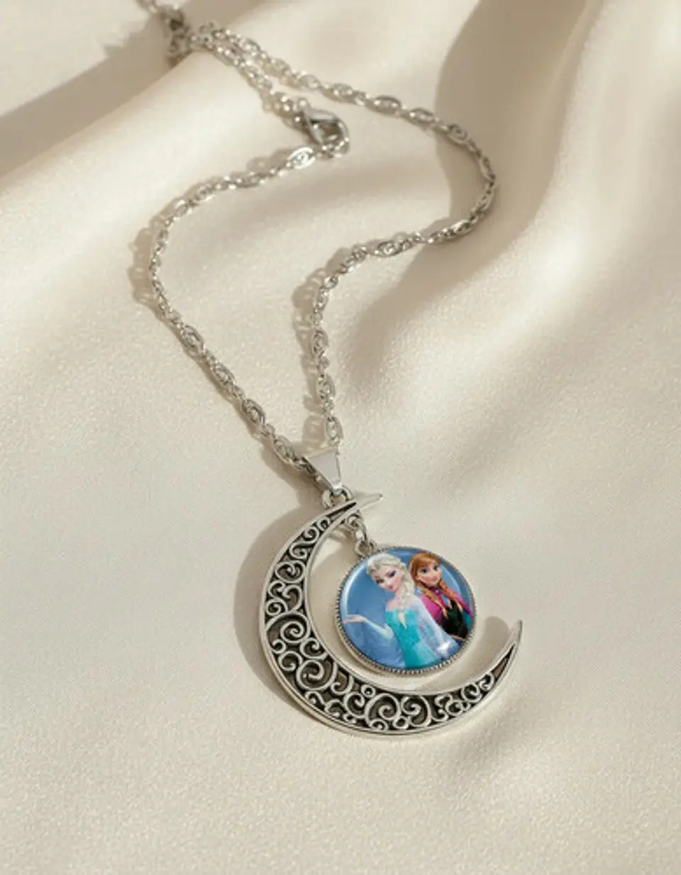 Collar Para Mujer Niñas Dije Luna Frozen Princesas Del Hielo 24