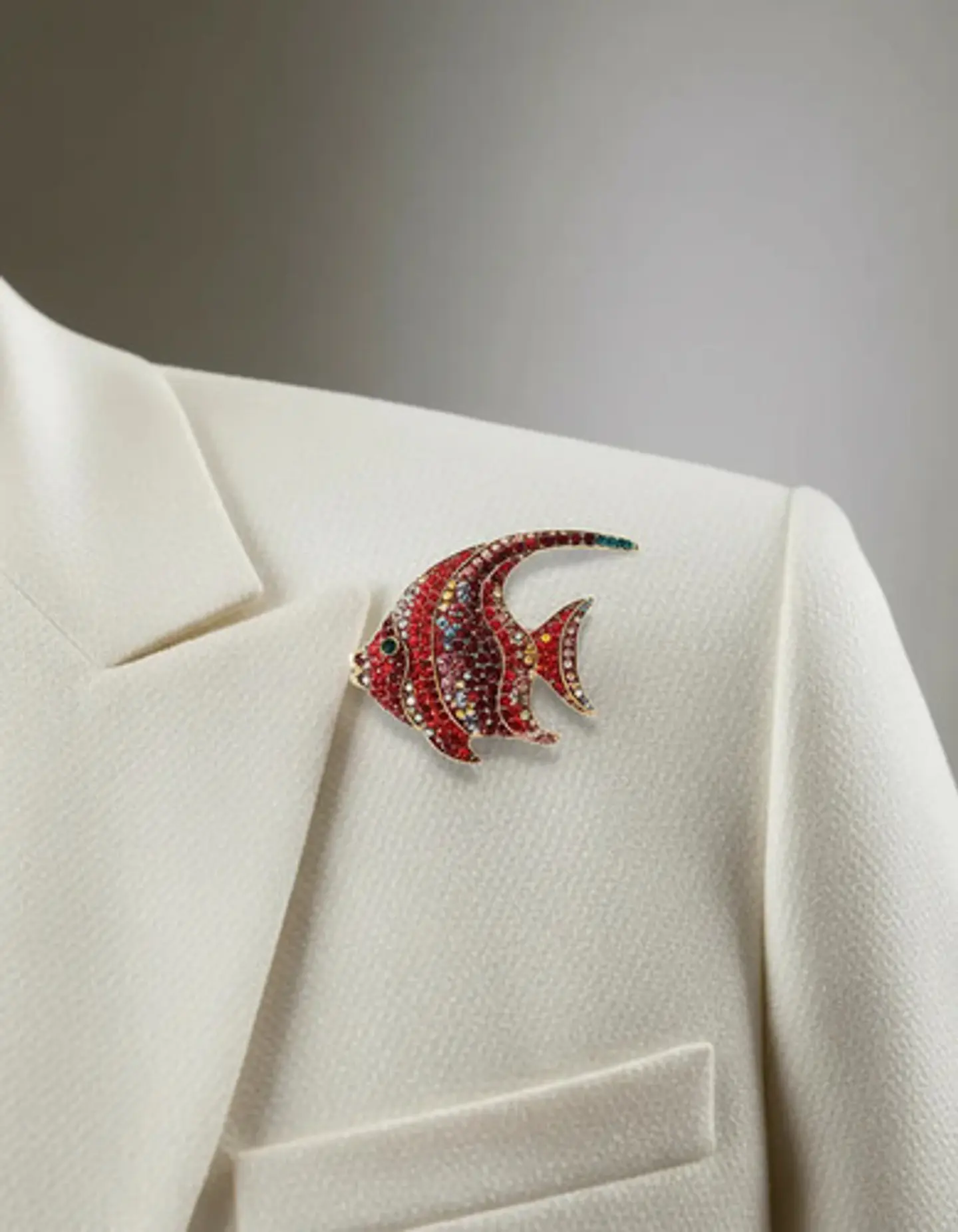 Broche Pez Elegante Con Cristal Brillantes Pin De Moda Mujer 4