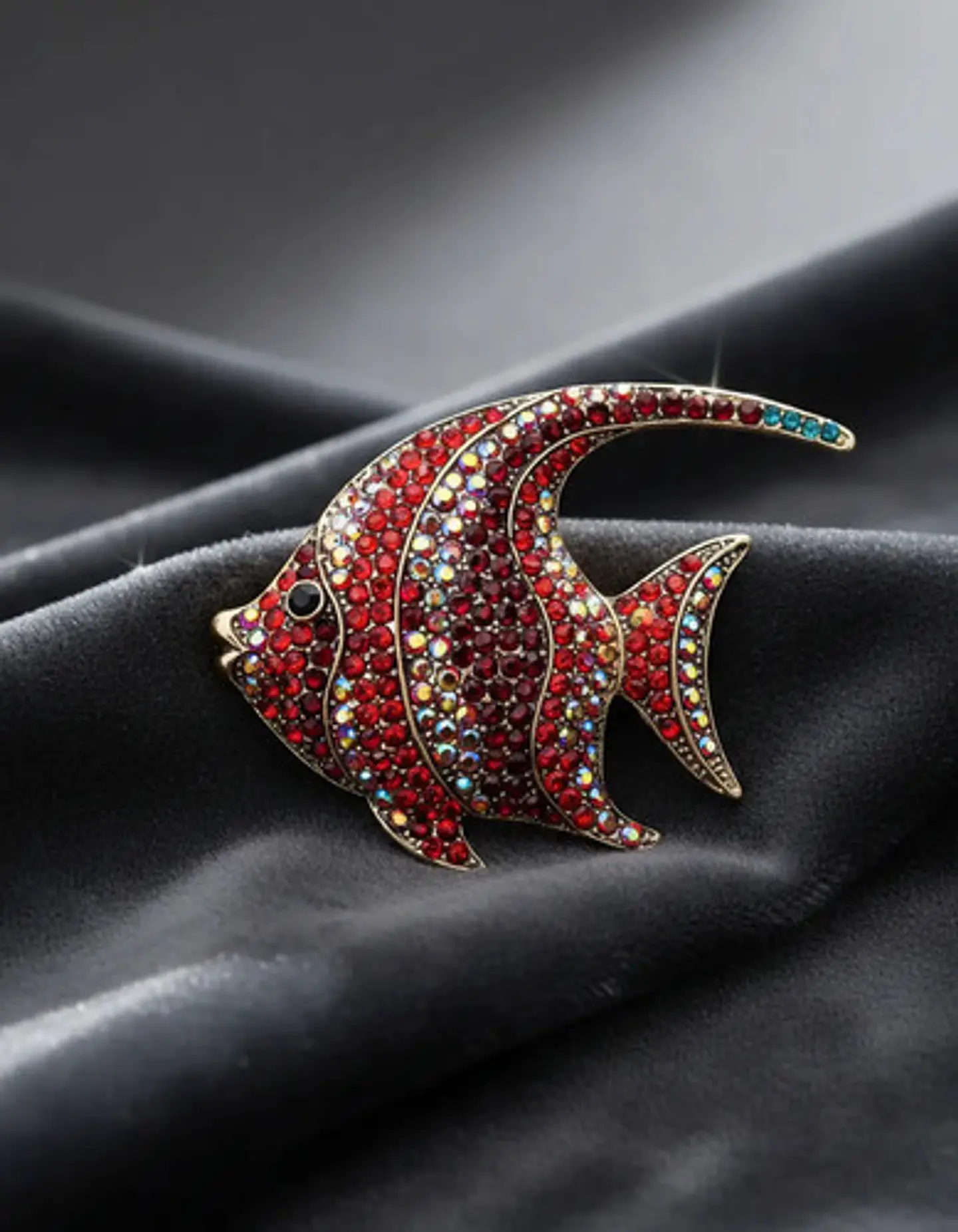 Broche Pez Elegante Con Cristal Brillantes Pin De Moda Mujer 5