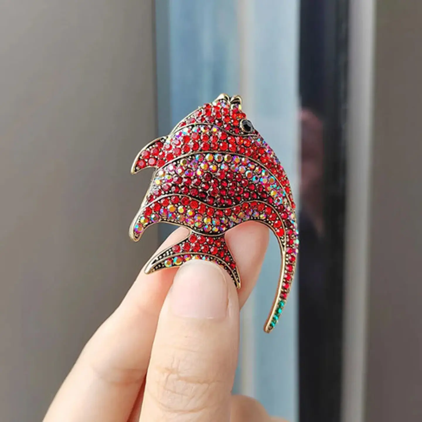 Broche Pez Elegante Con Cristal Brillantes Pin De Moda Mujer 7