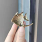 Broche Pez Elegante Con Cristal Brillantes Pin De Moda Mujer - Miniatura 18