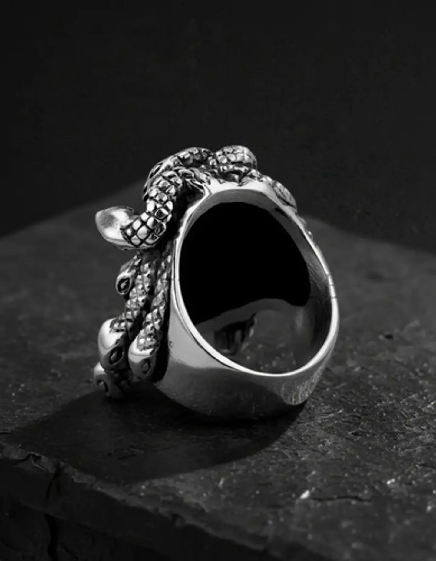 Anillo Color Plata De Acero Para Hombre Forma Medusa Gótico 7