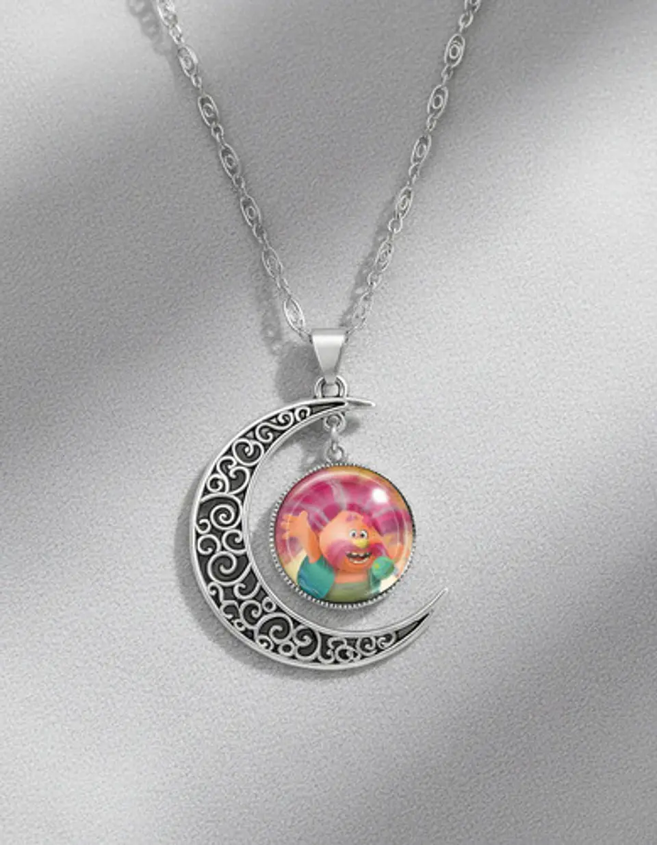 Collar Para Mujer Niñas Dije Luna Con Cabujón Animada Trolls 20