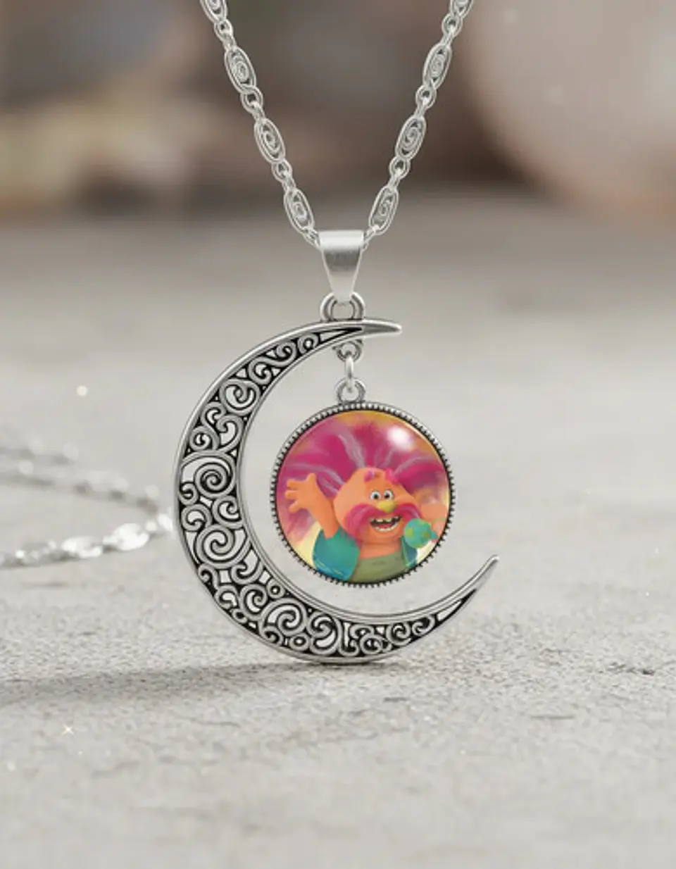 Collar Para Mujer Niñas Dije Luna Con Cabujón Animada Trolls 23