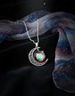 Collar Para Mujer Dije Luna Cabujón Cristal Nebulosa Galaxia - Miniatura 12