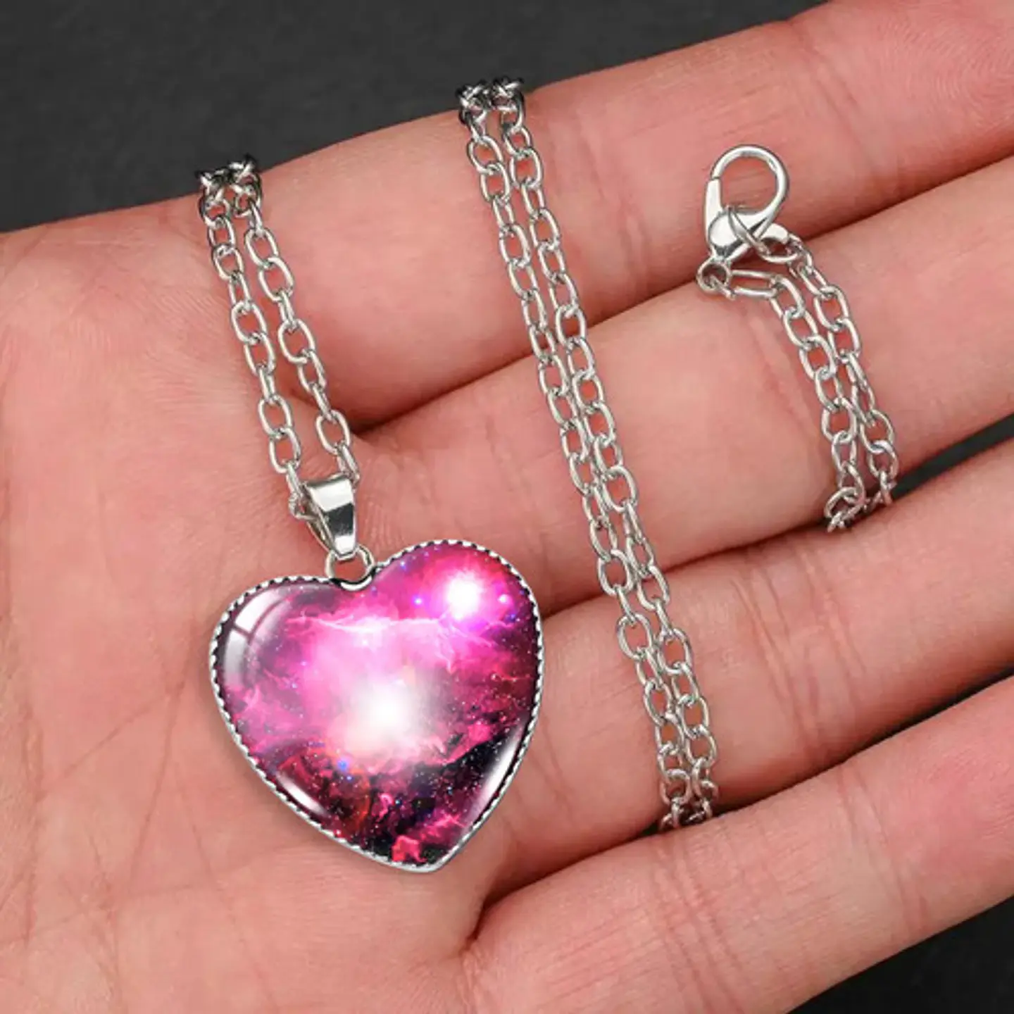Collar Para Hombres Y Mujeres Dije Corazón Galaxia Nebulosa 10