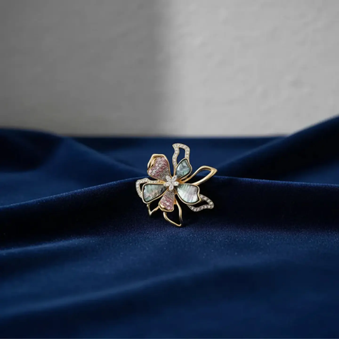Broche De Alfiler Para Mujer Floral De Lujo Con Efecto Nácar 8
