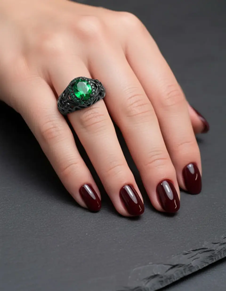 Anillo Moderno Halo Negro Para Mujer Floral Piedra Verde Cz 5
