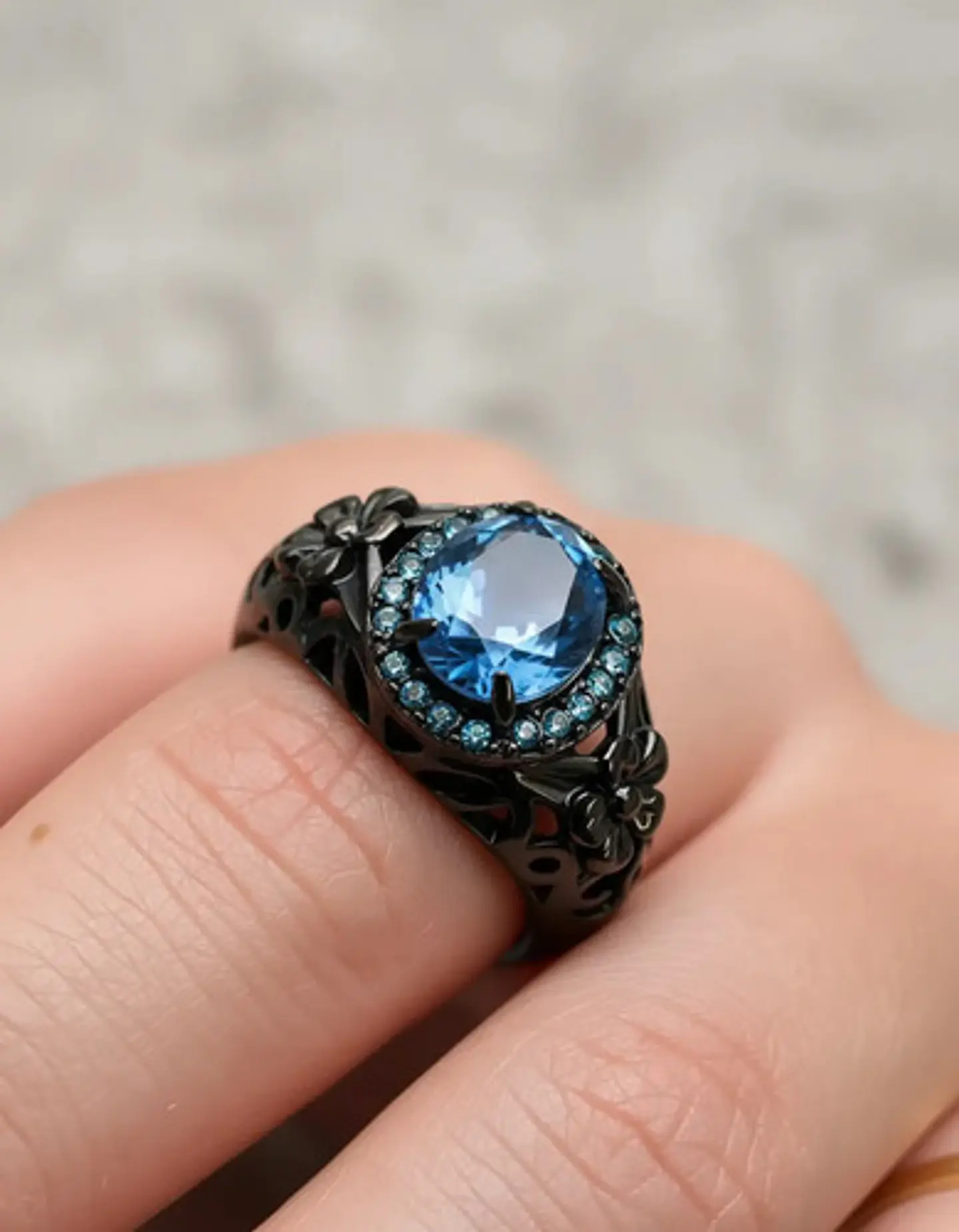 Anillo Moderno Halo Negro Para Mujer Floral Piedra Verde Cz 13