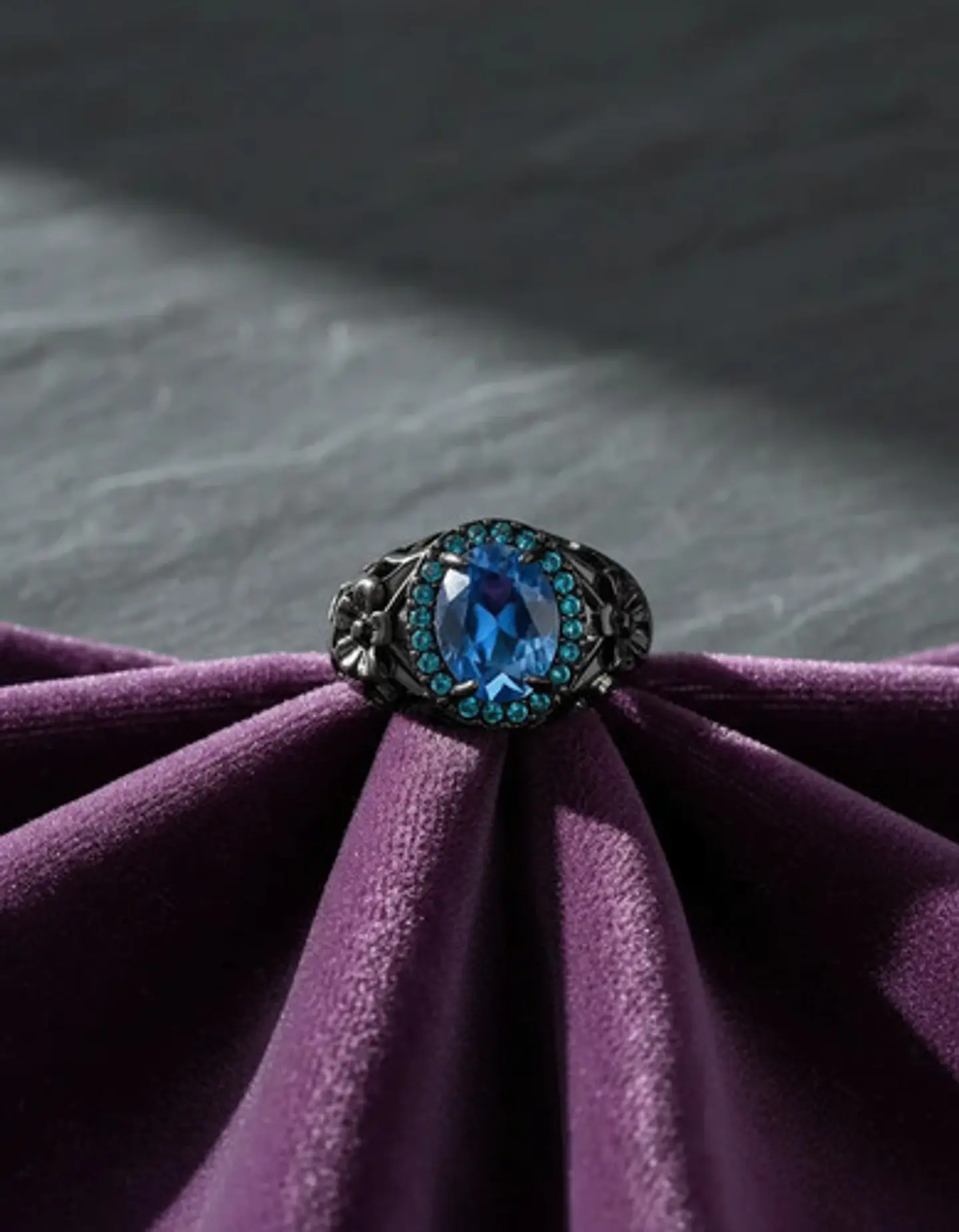 Anillo Moderno Halo Negro Para Mujer Floral Piedra Verde Cz 16