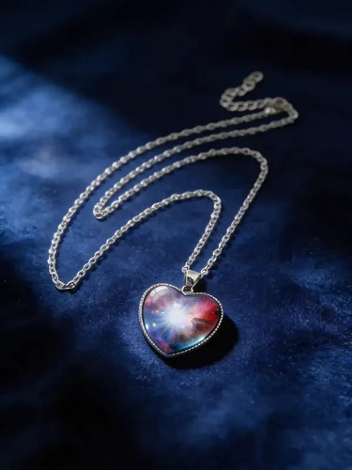 Collar Para Hombre Y Mujer Dije Corazon De Cristal Galaxia 12