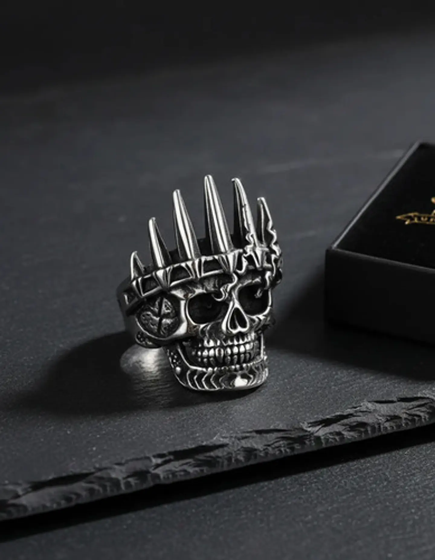 Anillo Para Hombres De Acero Forma De Rey Calavera Cráneo 7