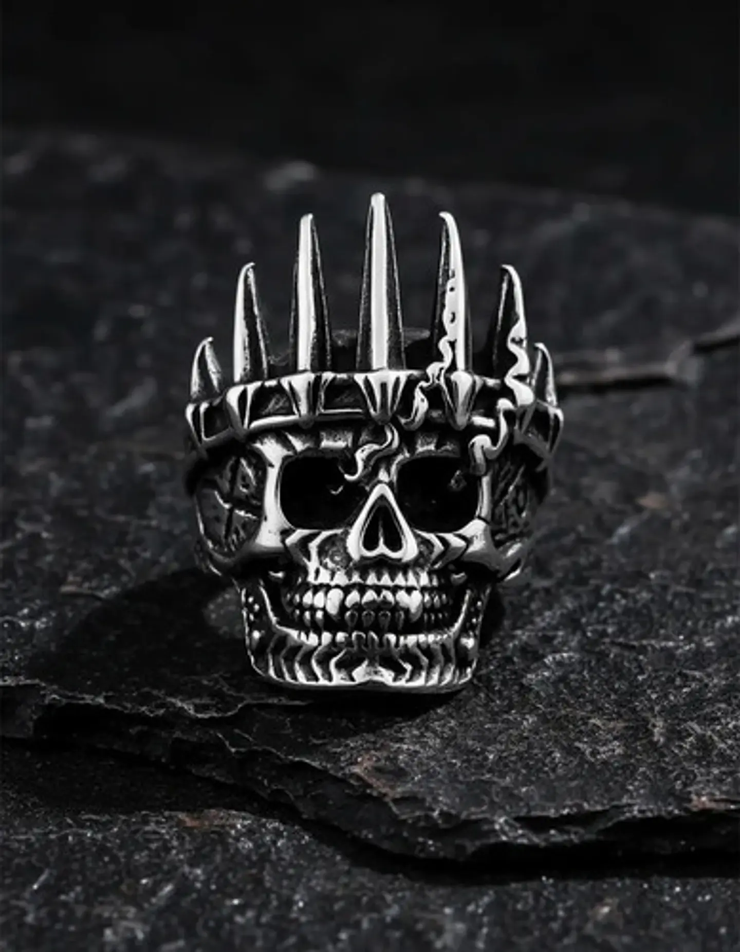 Anillo Para Hombres De Acero Forma De Rey Calavera Cráneo 9