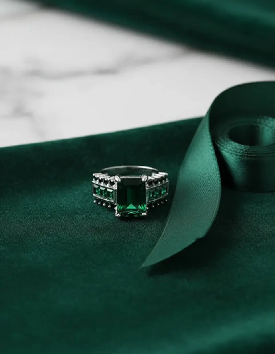 Anillo Vintage Moderno Negro Para Mujeres Con Piedra Cz Lujo 14