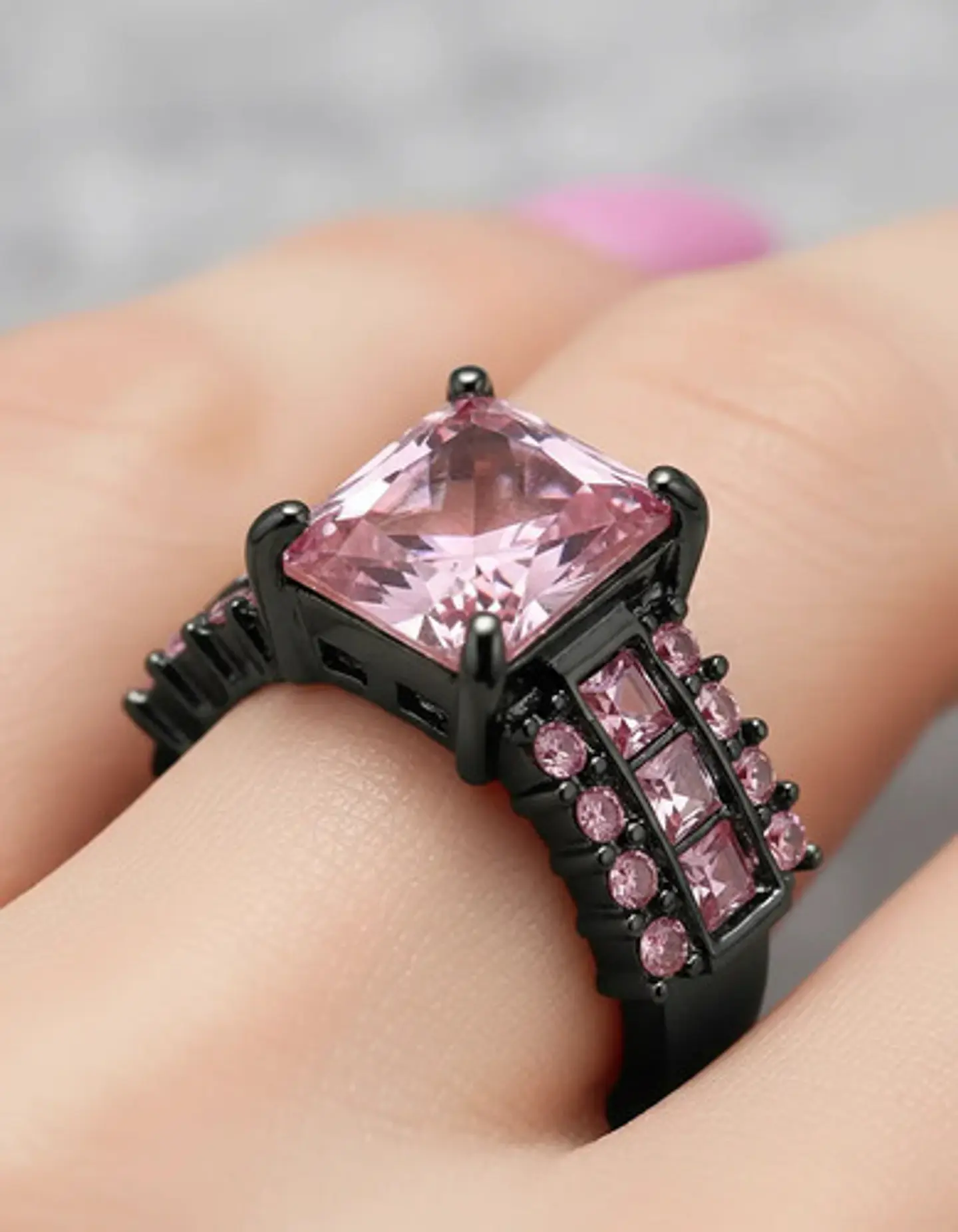 Anillo Vintage Moderno Negro Para Mujeres Con Piedra Cz Lujo 21