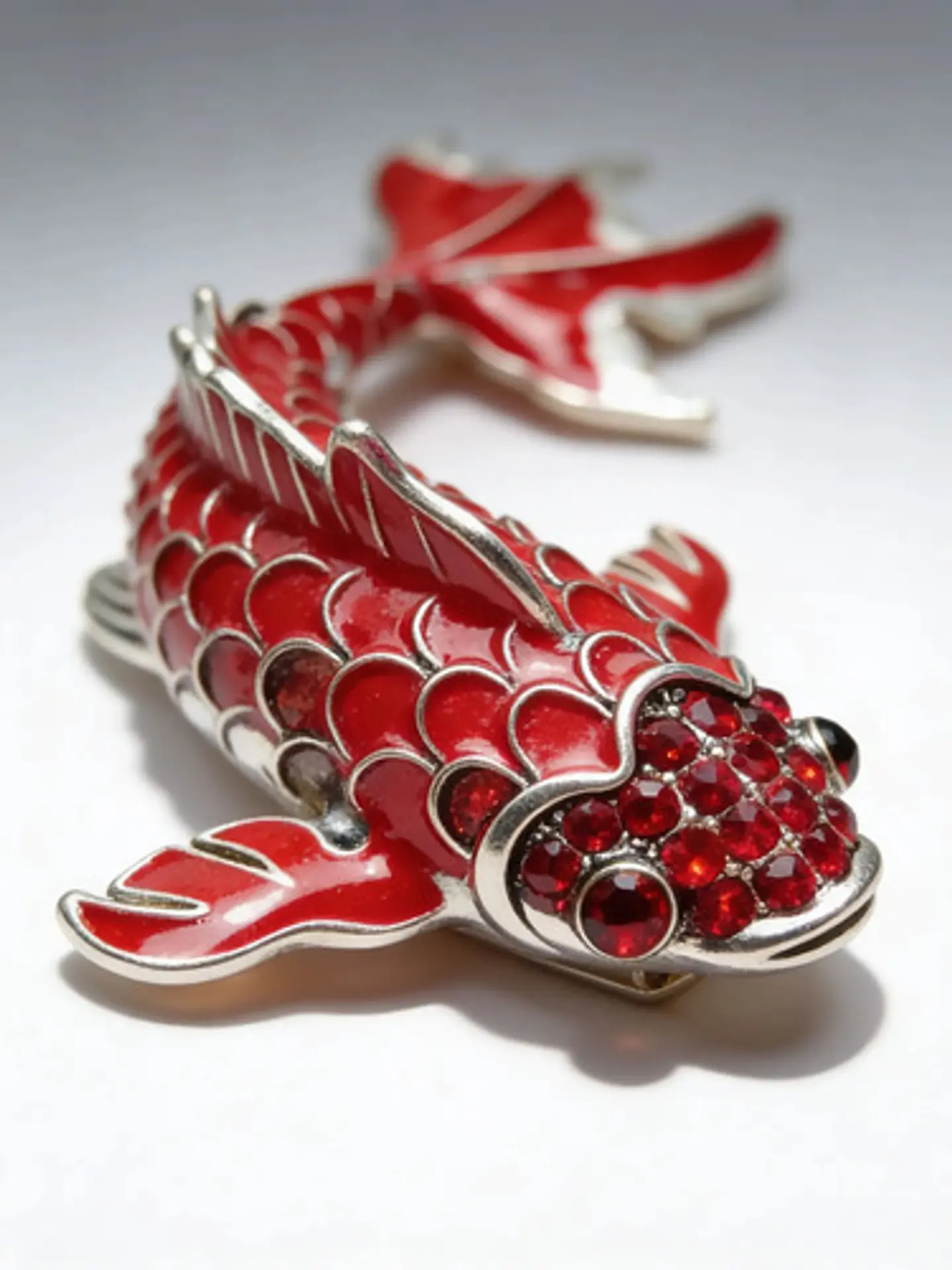 Broche De Alfiler Para Hombre Y Mujer Pez Koi Rojo Esmaltado 2