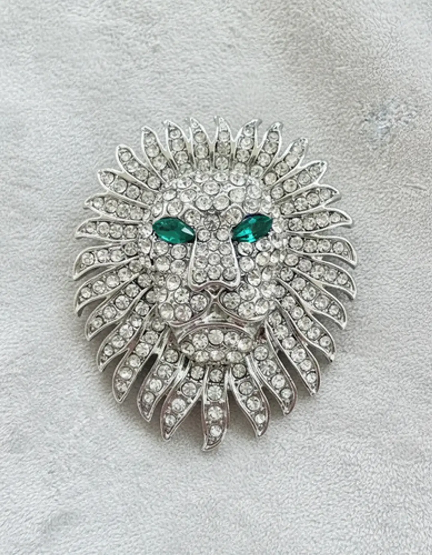 Broche De Alfiler Para Hombre Y Mujer León Imperial Cristal 14
