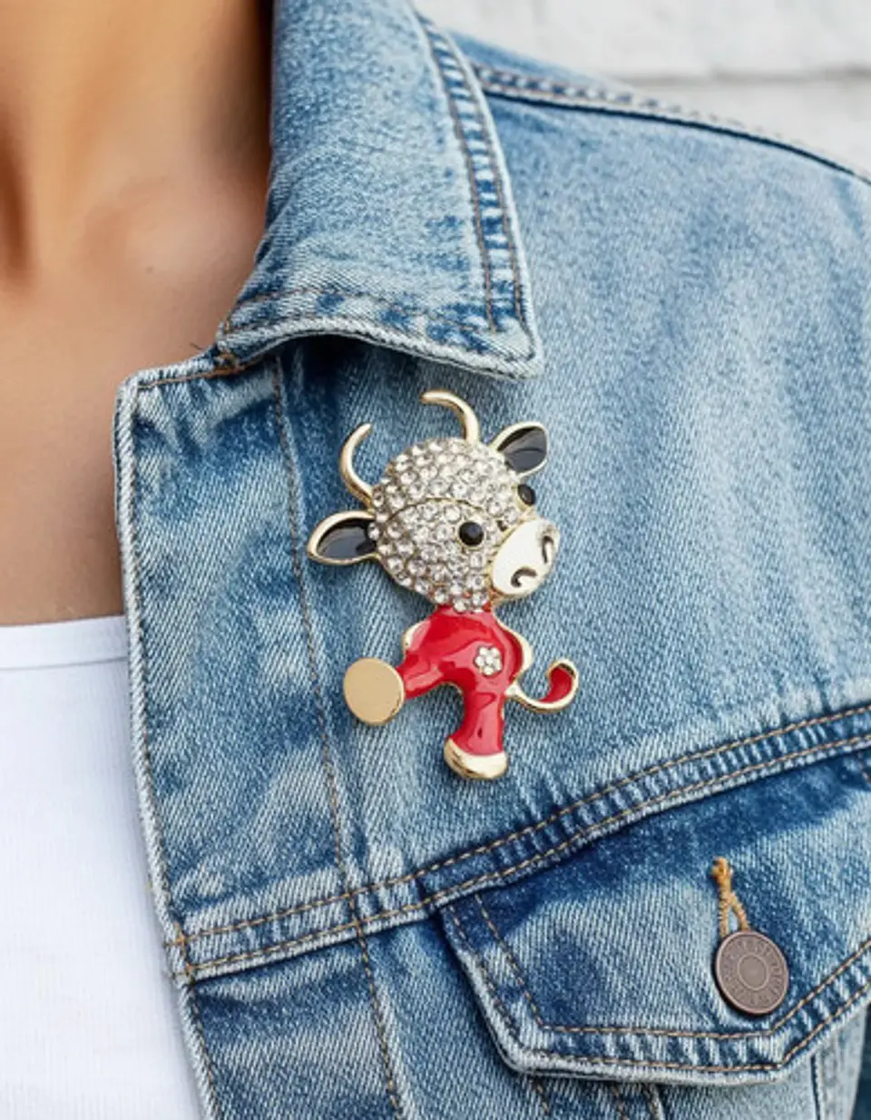Broche Para Mujeres De Alfiler Vaca Kawaii Esmaltada Piedras 4