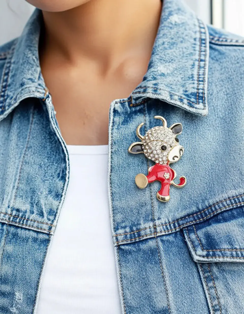Broche Para Mujeres De Alfiler Vaca Kawaii Esmaltada Piedras 6