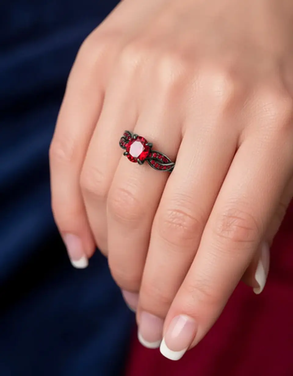 Anillo Moderno Negro Para Mujeres Elegante Cz Corte Redondo 15