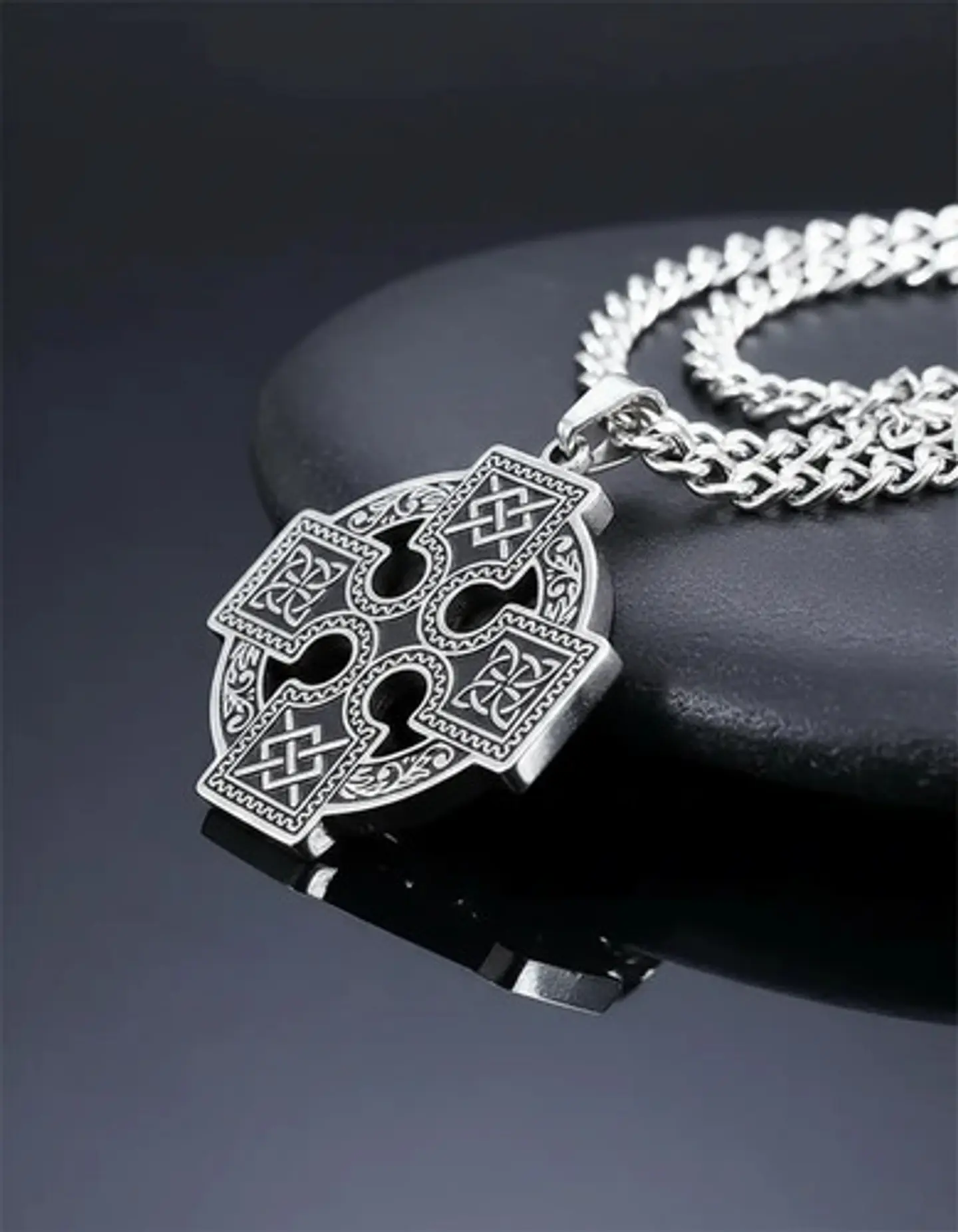 Collar Para Hombre Y Mujer Dije Nudo Bruja Cruz Celta Acero 8