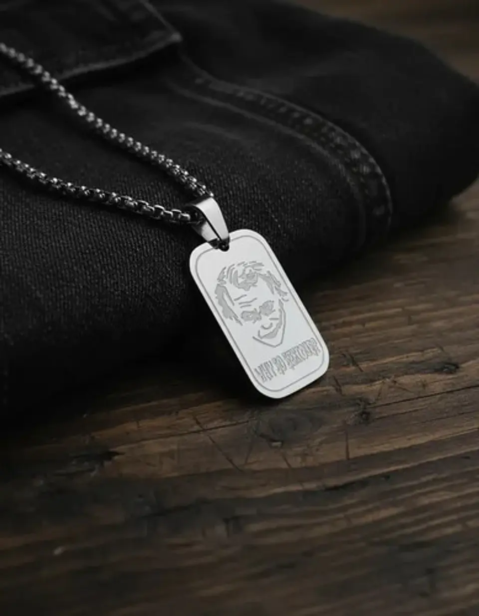 Collar De Acero Para Hombre Y Mujer Dije Guason Joker Batman 15