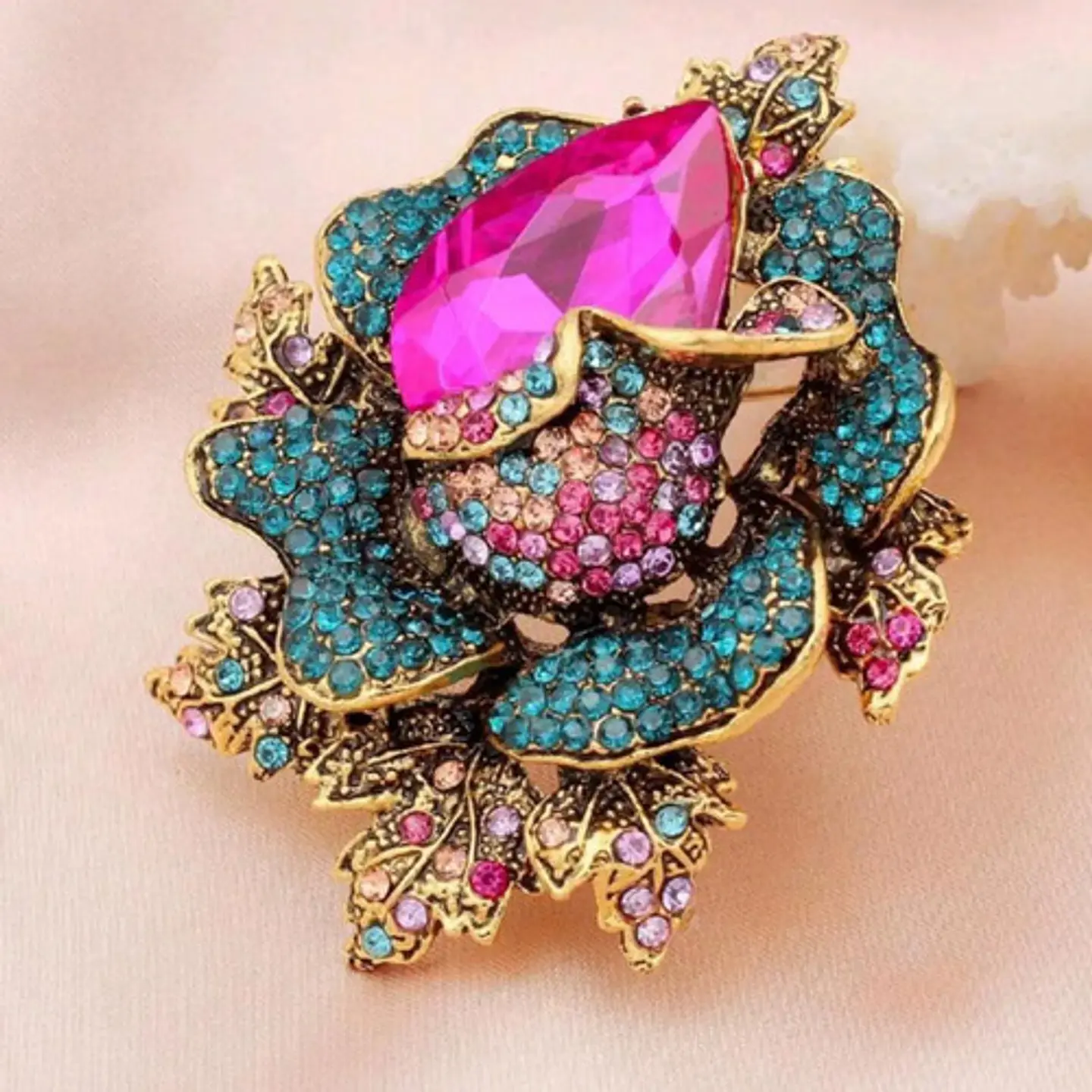 Broche De Alfiler Para Mujeres Flor Vintage Con Piedras Cz 9