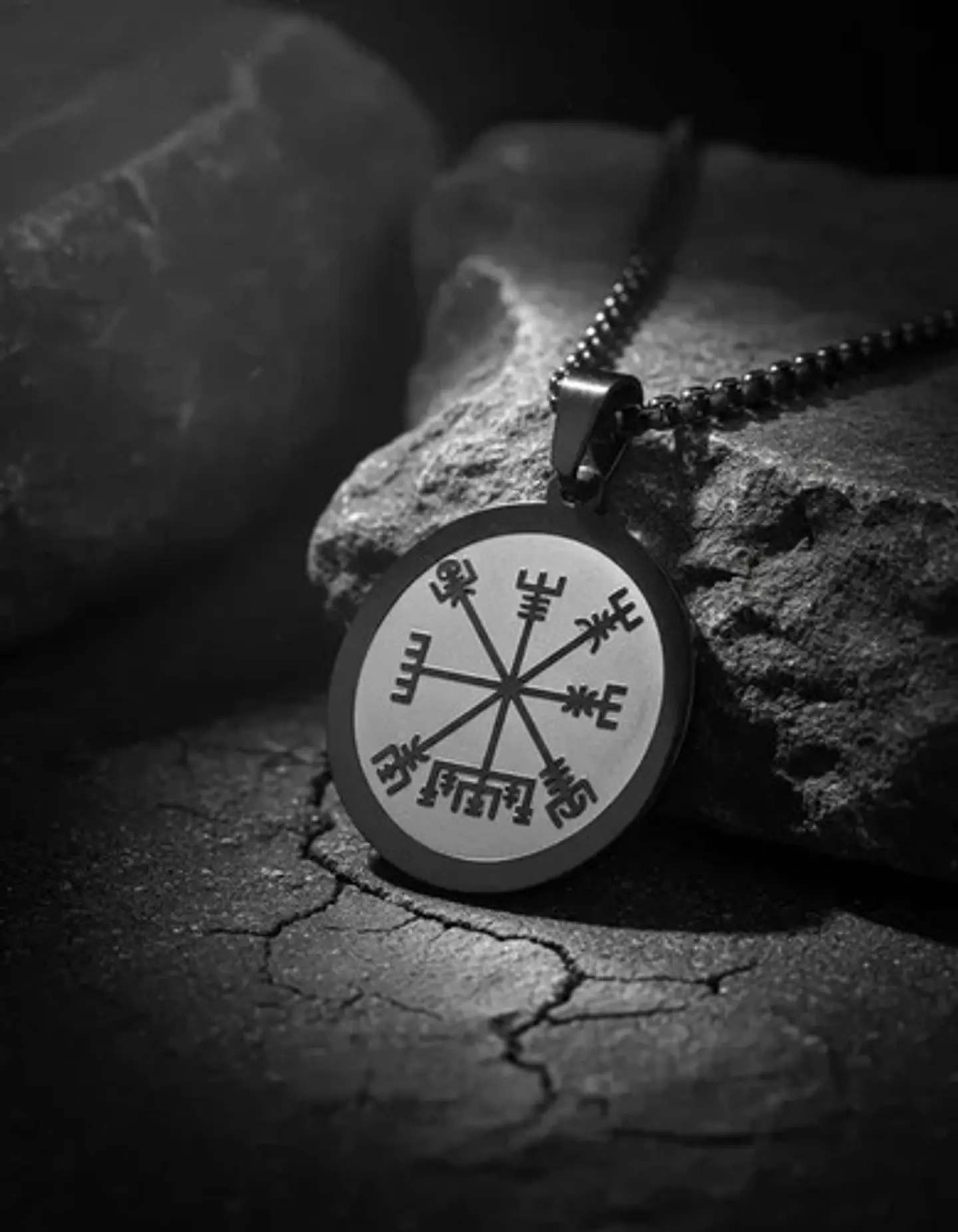 Collar Vikingo De Acero Para Hombres Y Mujeres Dije Vegvísir 15