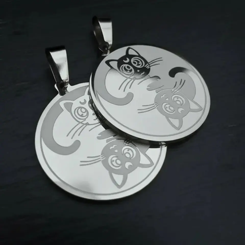 Pack X2 De Acero Para Hombre Y Mujer Dijes Anime Sailor Moon 15