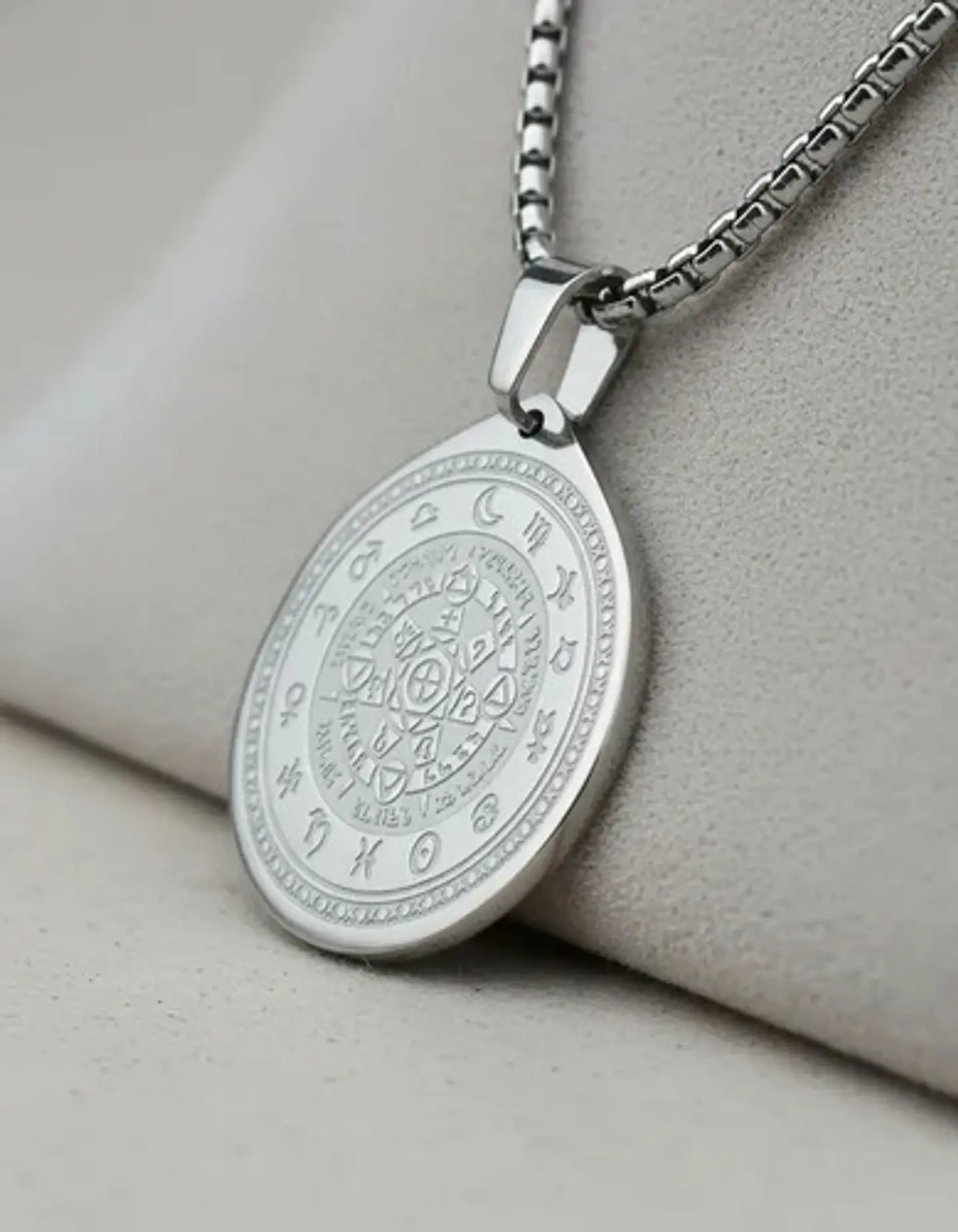 Collar De Acero Para Hombre Y Mujer Dije Heptagrama Alquimia 14