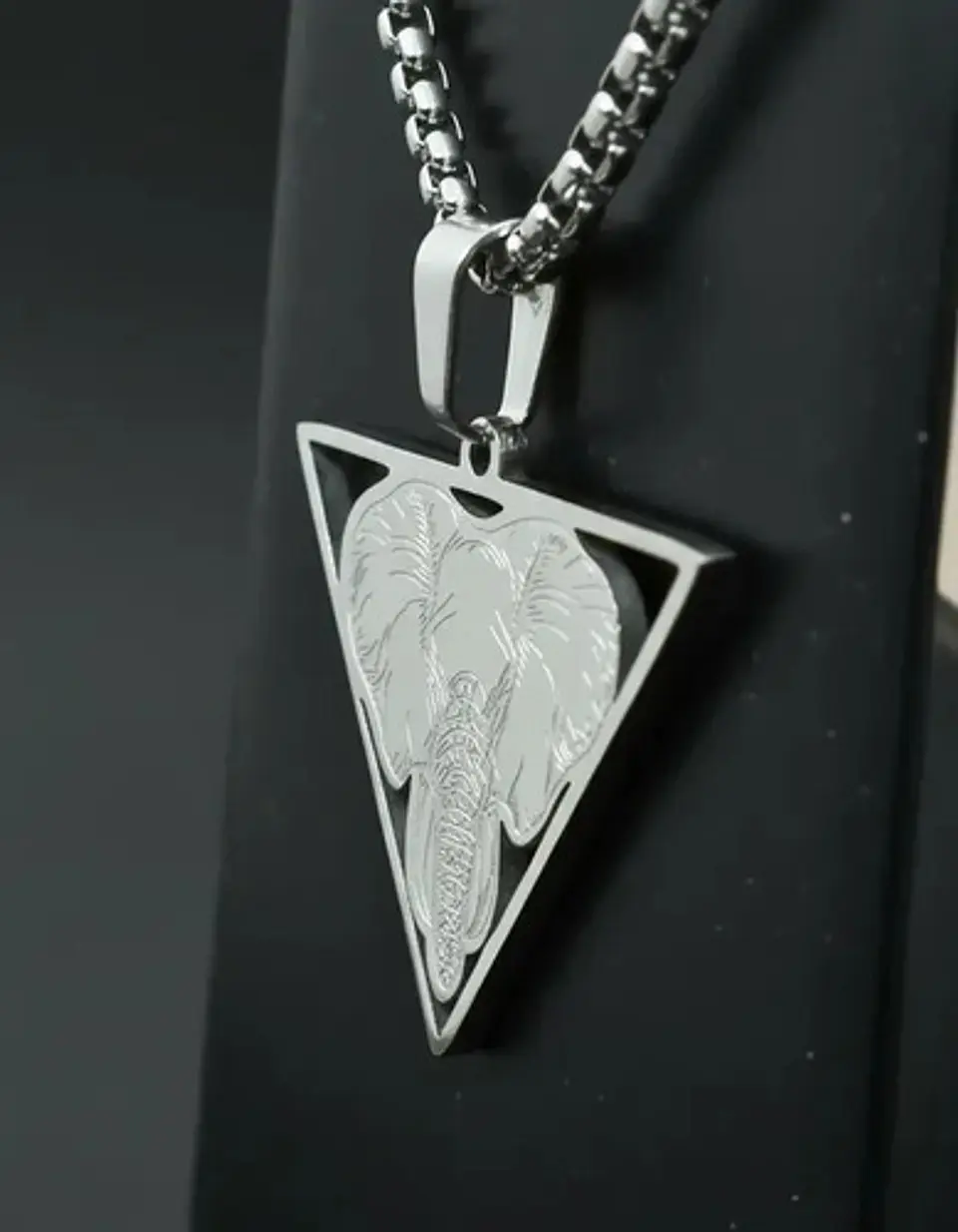 Collar De Acero Para Hombre Y Mujer Dije Elefante Geometrico 18