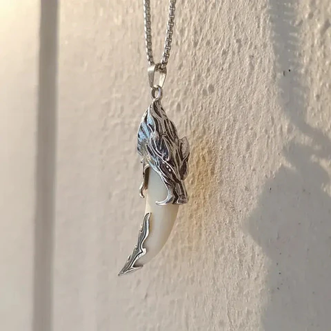 Collar Vikingo Para Hombre Y Mujer Dije En Forma Diente Lobo